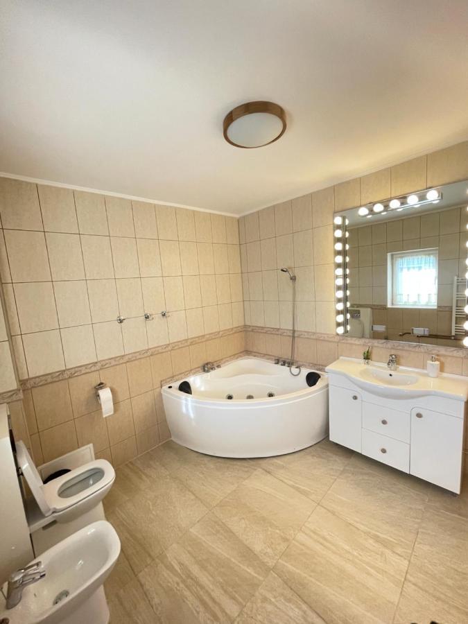 Biolocalia House Oltenia بالوتيشتي المظهر الخارجي الصورة
